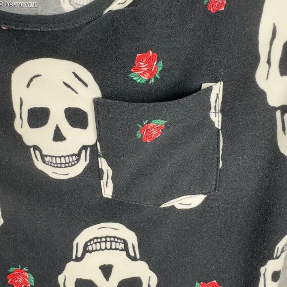 No Boundaries Black Nobo Skull And Rose Dress Womens Small - Picture 3 of 8
